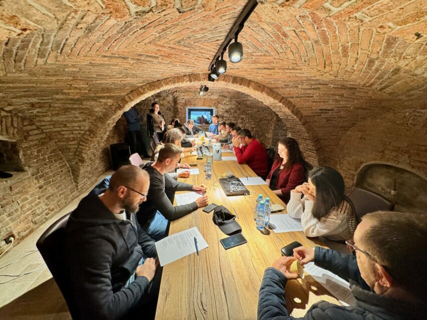 Seminar- „Lucru în echipă” Seminar- „Lucru în echipă”