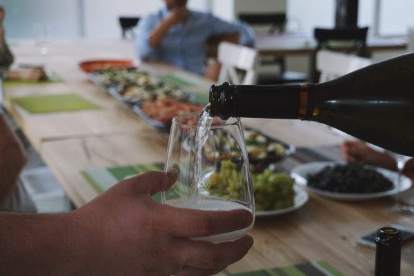wine-tasting-party-3